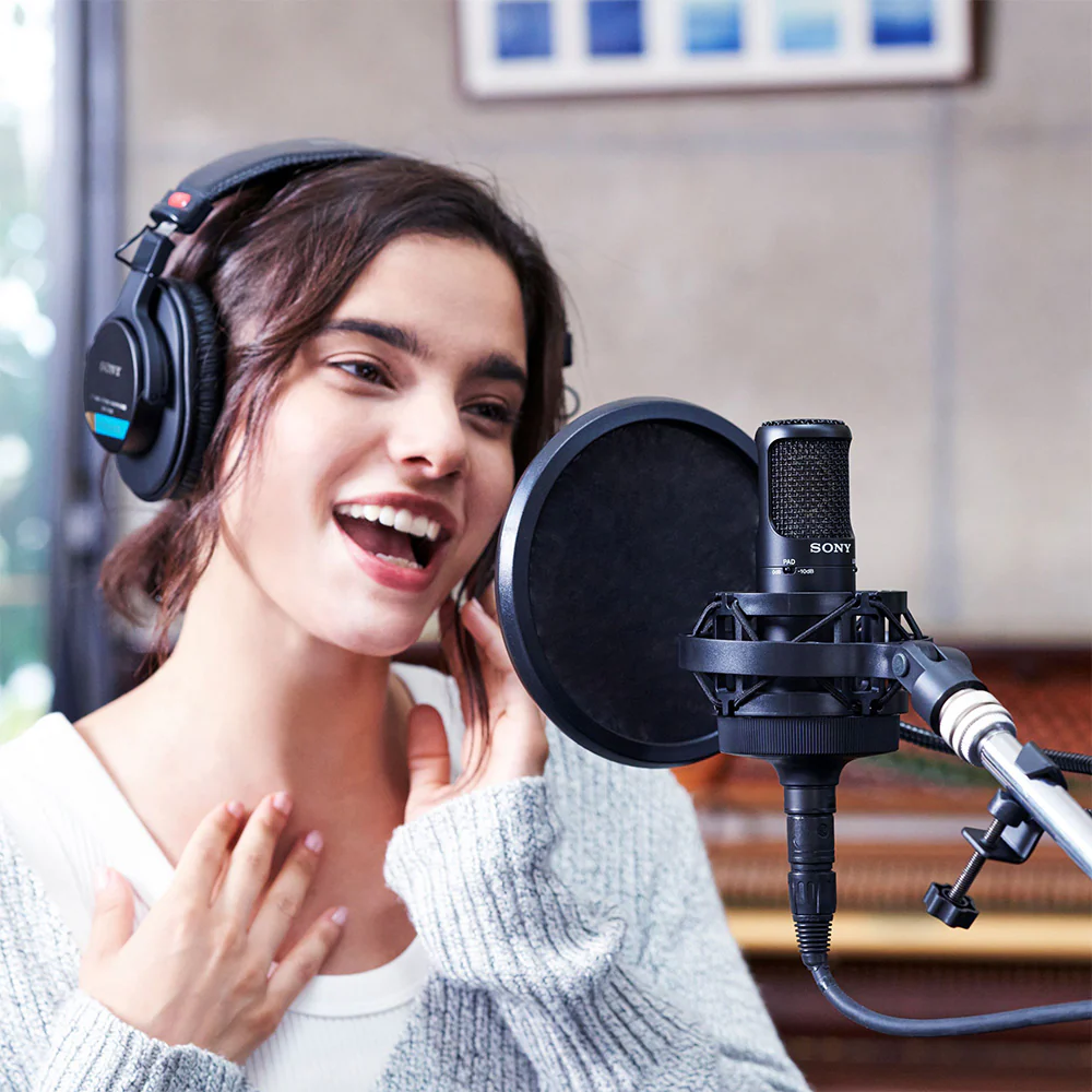 Sony C80, Condenser microphone for home studio recording, Large capsule captures superior sound presence, Dual diaphragms reduce the proximity effect - Image 7