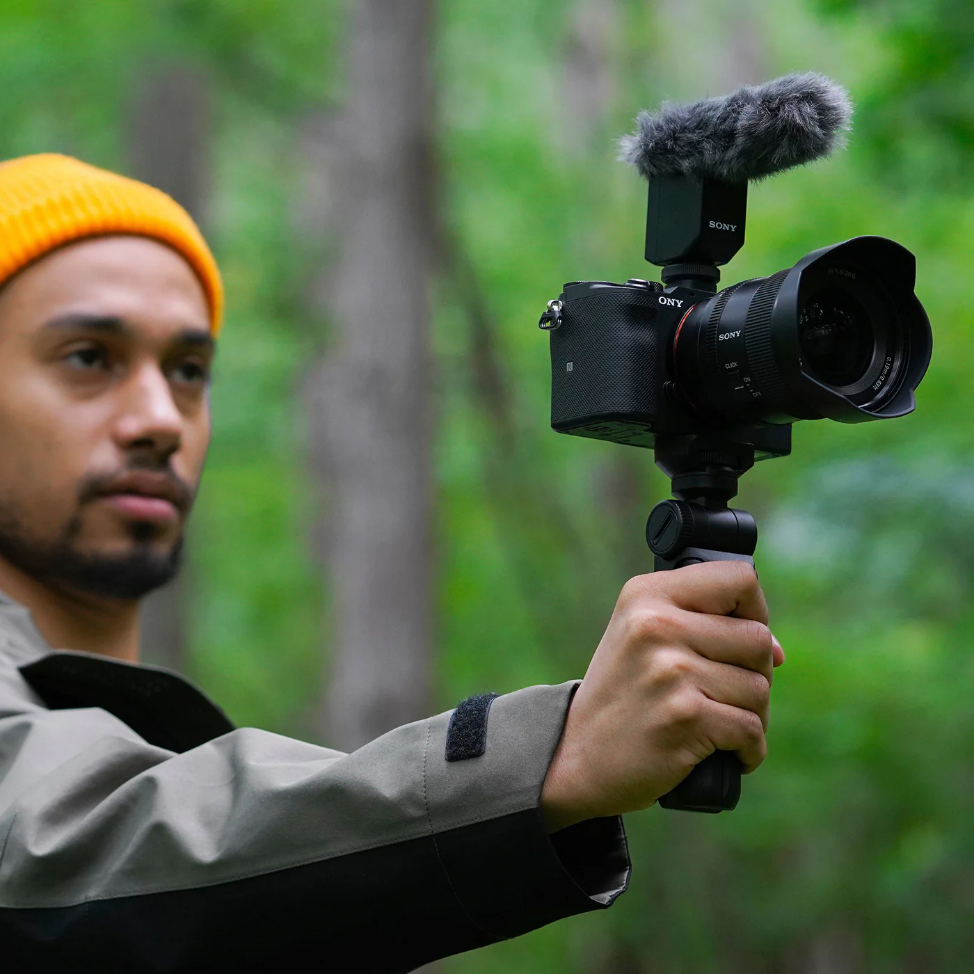 Sony Alpha 7C Compact Full-Frame Camera (ILCE-7C) | 24.2 MP Mirrorless Camera, 10 FPS, 4K/30p - Image 3